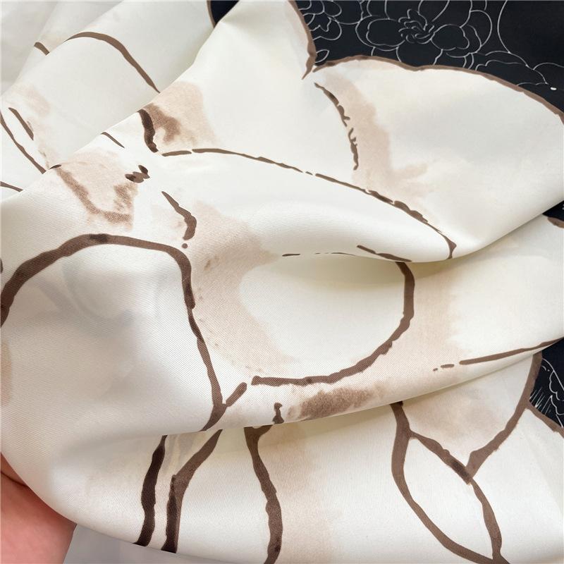 Nowe Szale Szaliki 90*90cm Kobiety Luksusowy Design Jedwabny Szalik Hidżab Chusta Plażowy Design Bandana Opaska do Włosów Apaszka Owijki Wstążka