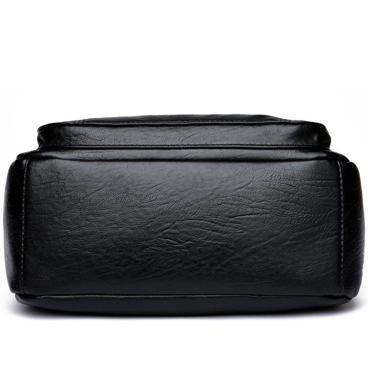 Soft Leather Multi-pocket Messenger Bag Women's Shoulder Bag
