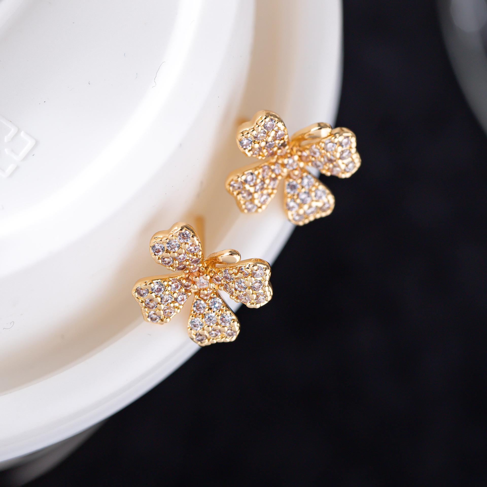 Exquisite Lucky Clover Diamond Stud Earrings for Women - Delicate Flower Design