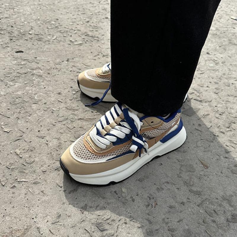 Thick Bottom Women Sneakers Casual Mesh Breathable Outdoor Anti-slip Wear Resistance Shoes for Women Flat Bottom Comfortable