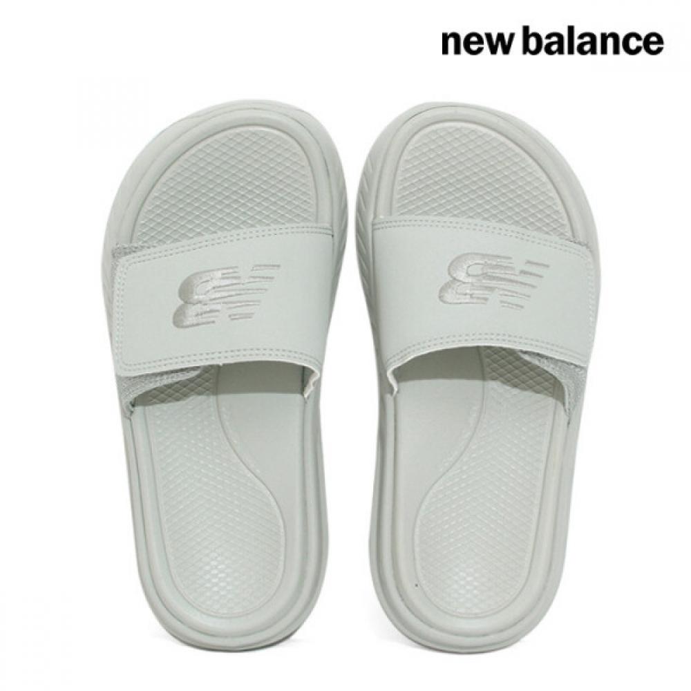 

New Balance Slippers 230
