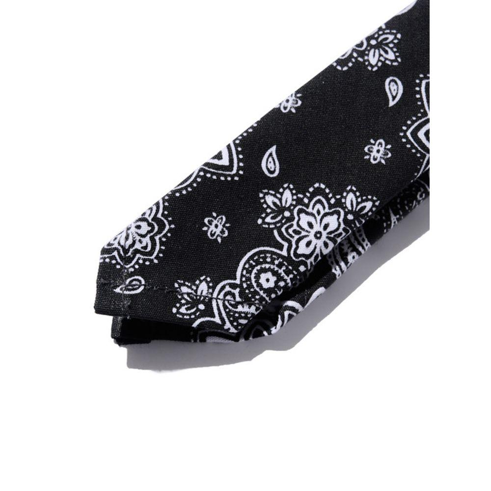 CARGOBROS Paisley Bandana Keychain (Black)
