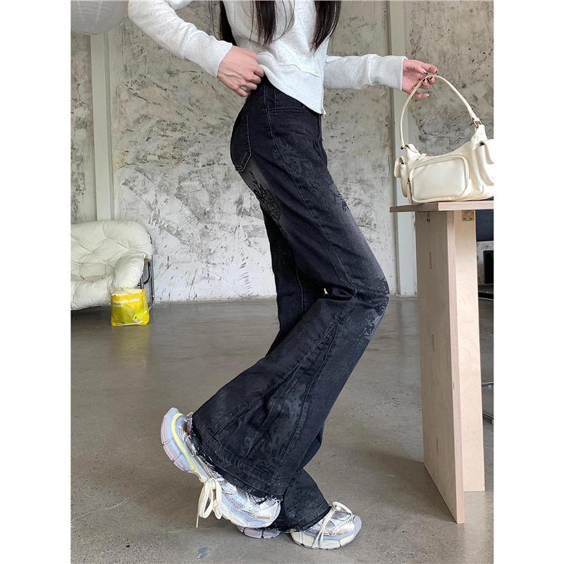 Women's Water-Washed Micro-Flare Jeans - Hot Girl Style, Slim Fit, Body-Shaping, Trendy INS Fashion, Draped Horseshoe-Shaped Long Pants.