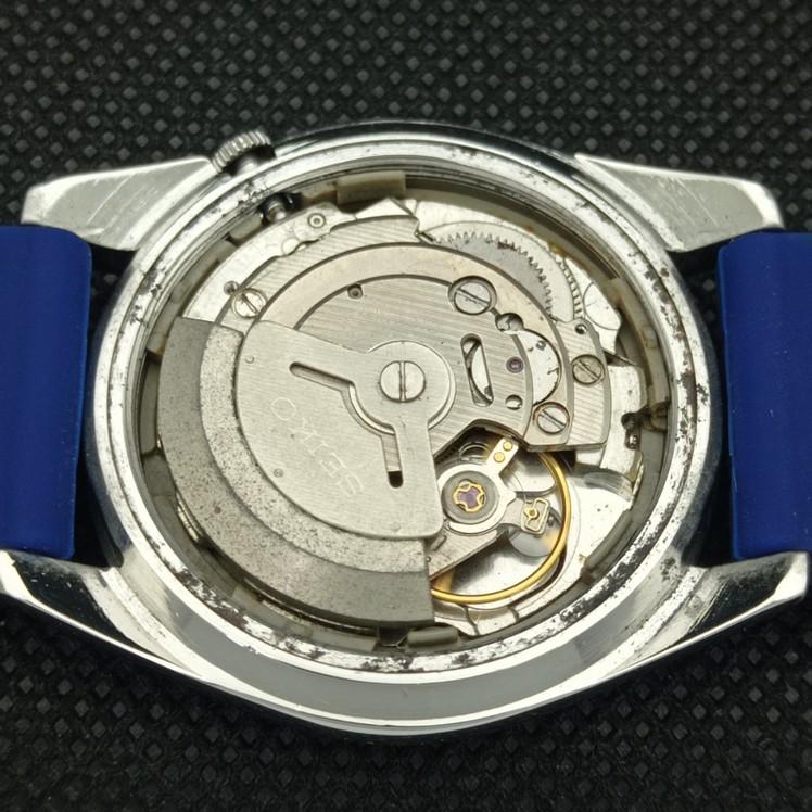 BRUKT VINTAGE SEIKO 5 AUTOMATISK JAPAN HERRE D/D BLÅ SKIVE KLOKKE 621a-a413406-2 SKU621a-a413406