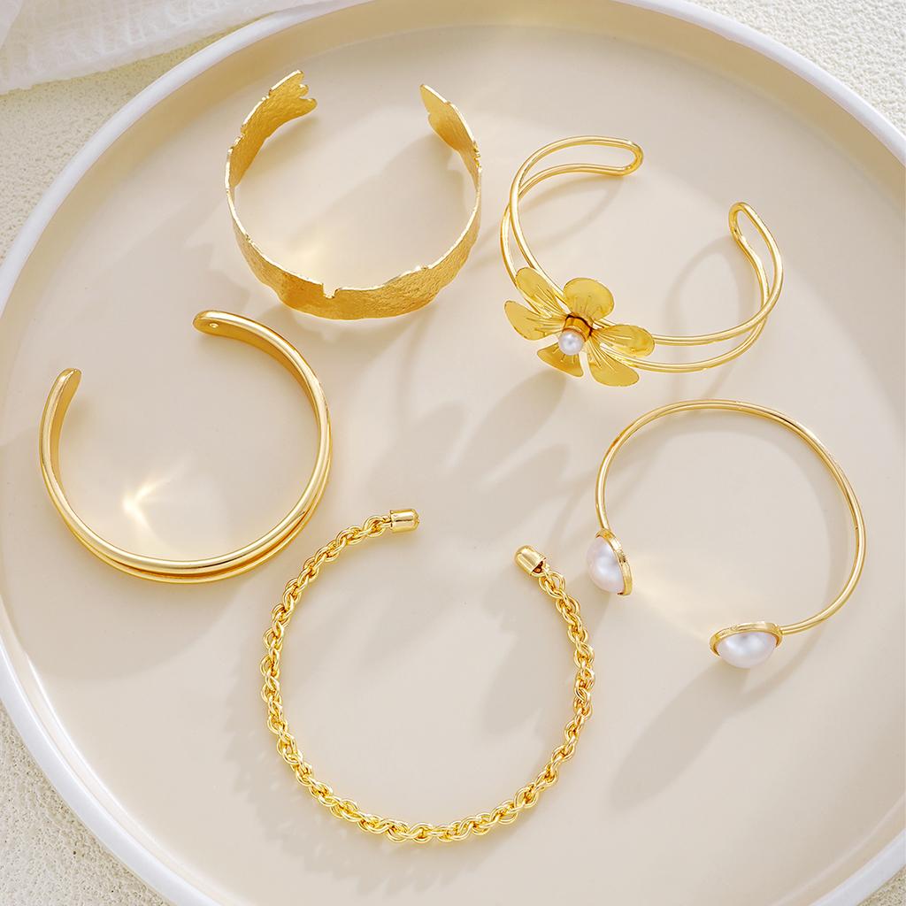 IF ME 5 Pcs/Set Vintage Gold Color Flower Bracelet for Women Fashion Retro Geometric Metal Open Bangle Charm Party Jewelry Gifts