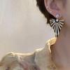 Accessible Luxury Women's Fashion Stylish Contrast Color Retro Special Interest Earrings
