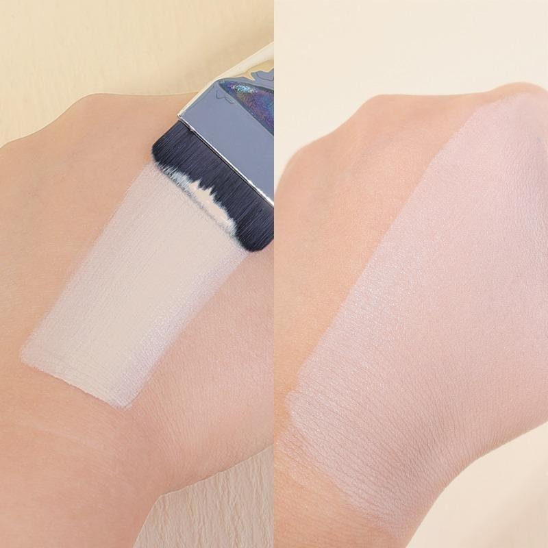 Aluminum Tube Ultra-Thin Foundation Brush,Apply makeup quickly and evenly,come with protected bag