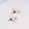 Crane & Pearl Metal Brooch: Retro Chinese-Japanese Style Pin for Cross-Border Fashion.