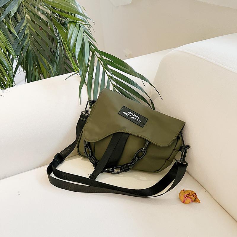 

Trendy Black Canvas Crossbody Bag For Kids Stylish Fashionable Saddle Bag For Daily Use зелений