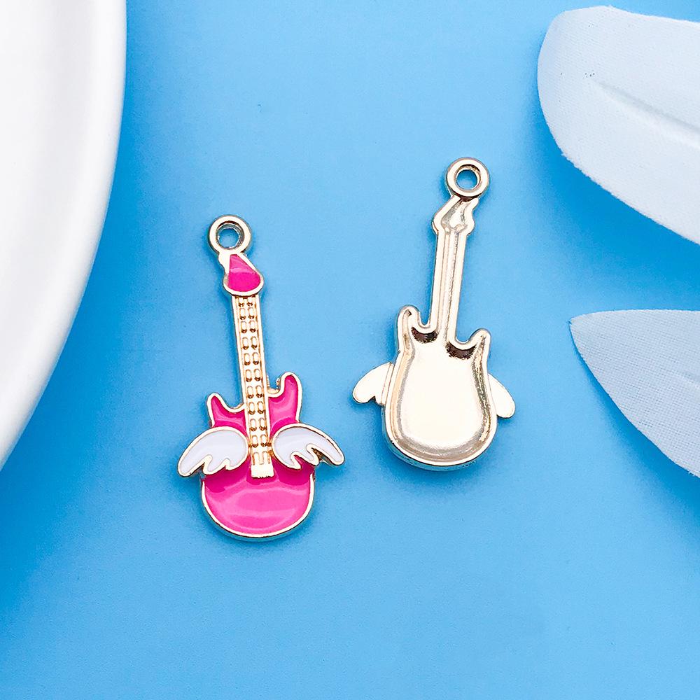 30 Cartoon Alloy Jewelry Pendants: Rose Red Drip Oil for DIY Bracelet and Handbag Accessories