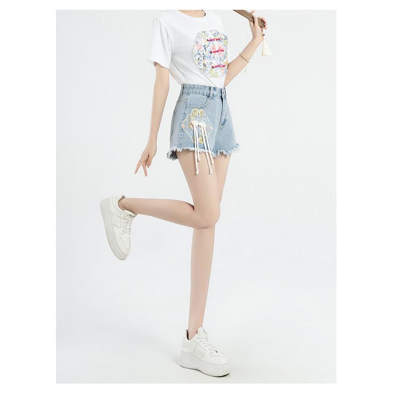 Neuer Chinesischer Stil Nationaler Stil Denim Shorts Damen Sommer Mode Personalisierte Stickerei Nationale Mode A-Linie Hotpants