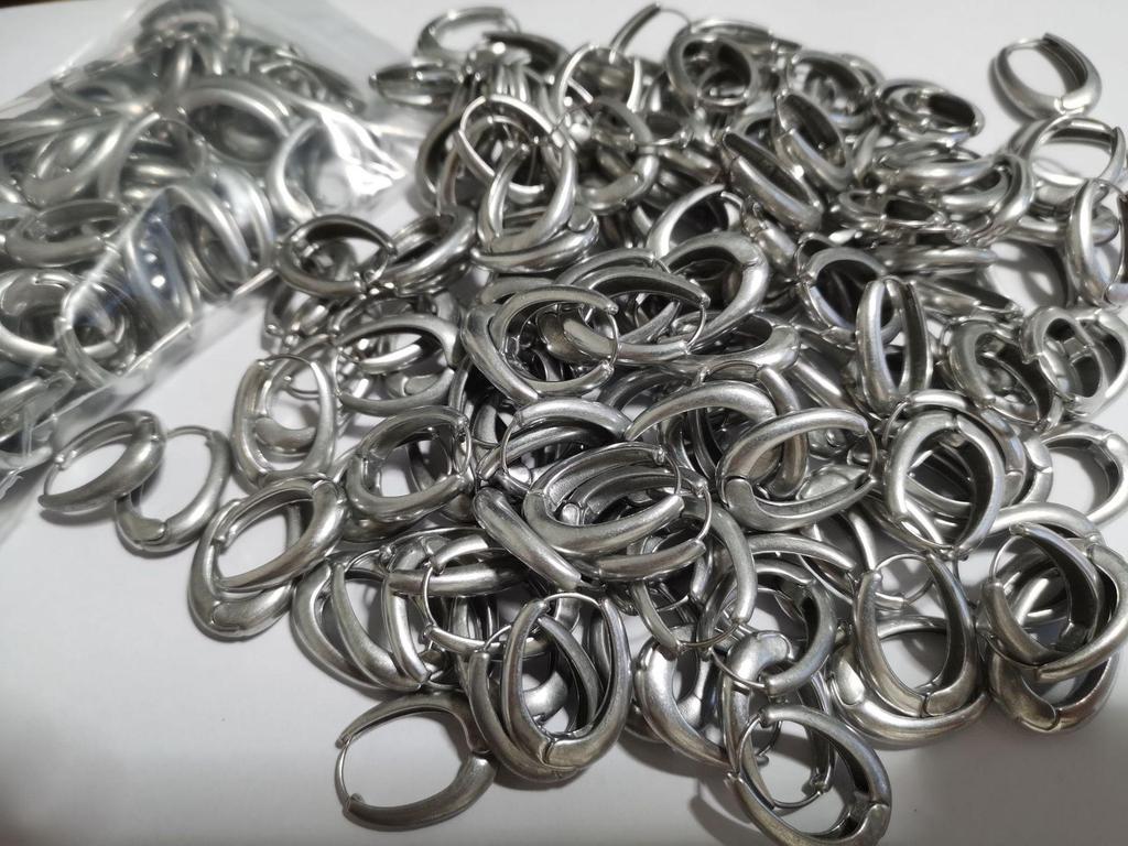 Retro Geometryczne Metalowe Owalne Kolczyki w Kształcie Litery U dla Kobiet