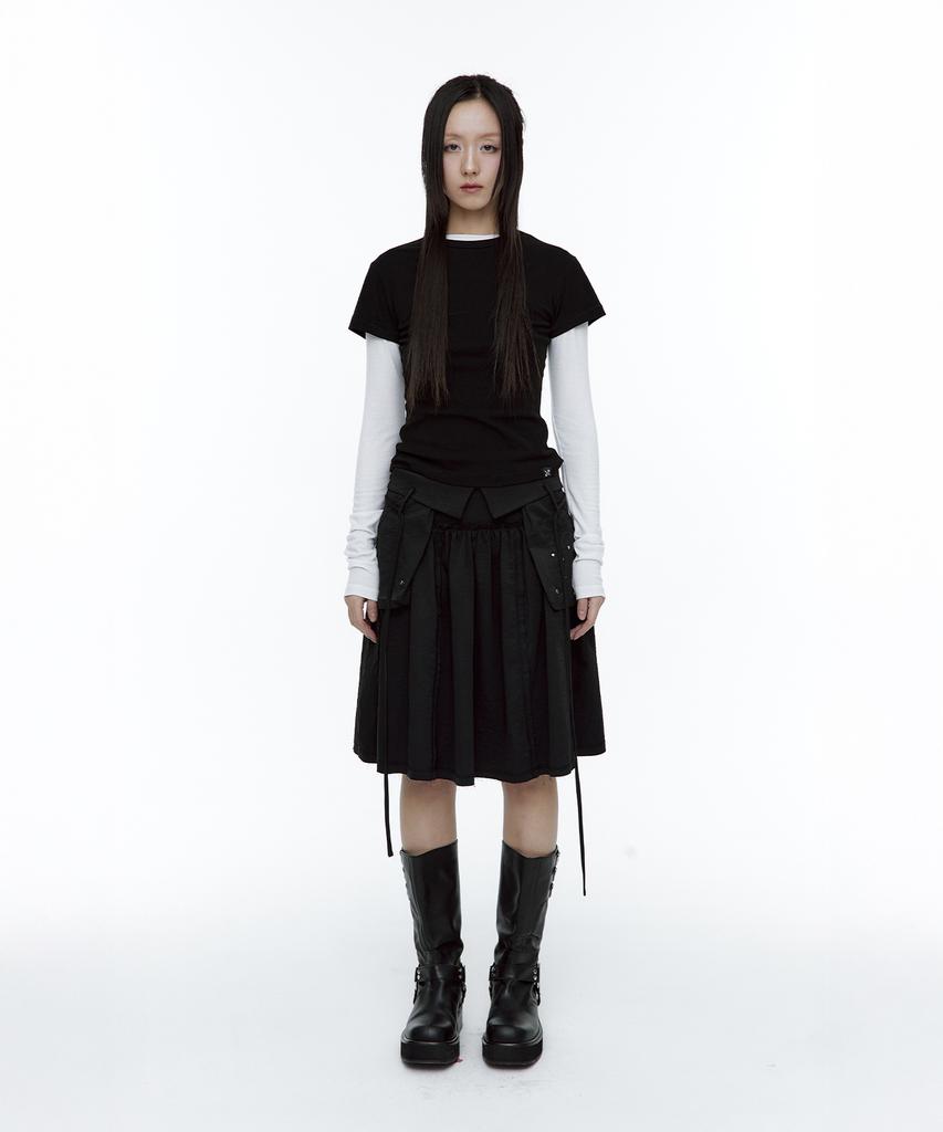 Rough Neck Out-Pocket Pleated Skirt Black
