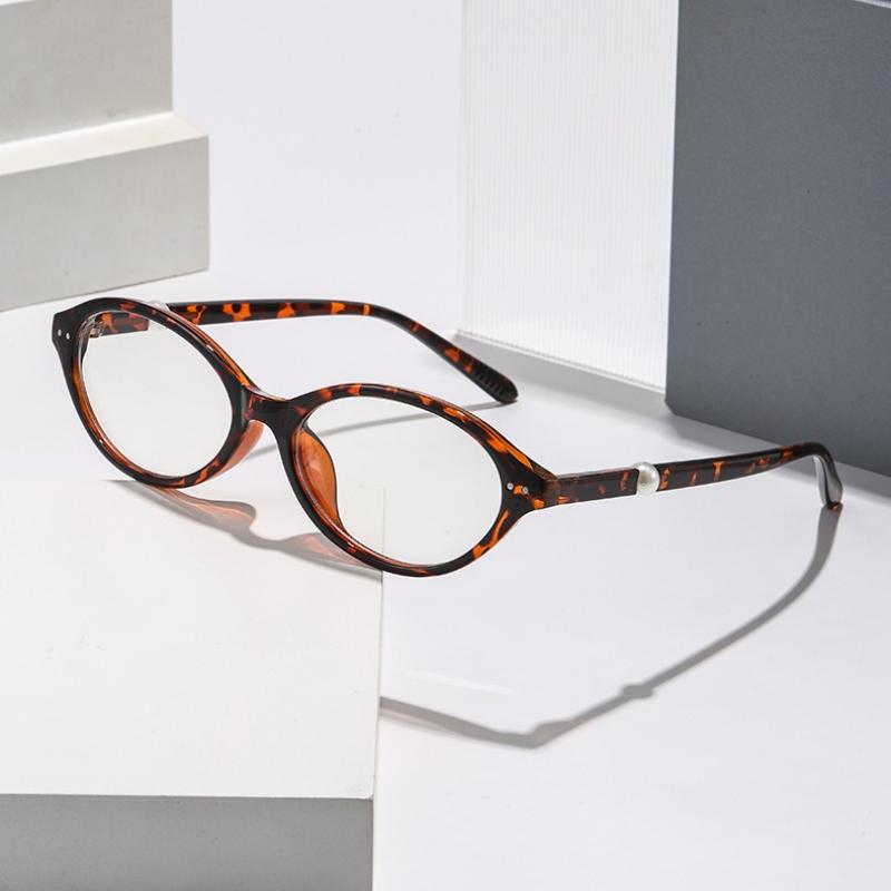 Small-Frame Oval Presbyopia Glasses for Women Simple Versatile High-Definition Blue Light Blocking Far Sight Glasses 0 To +4.0
