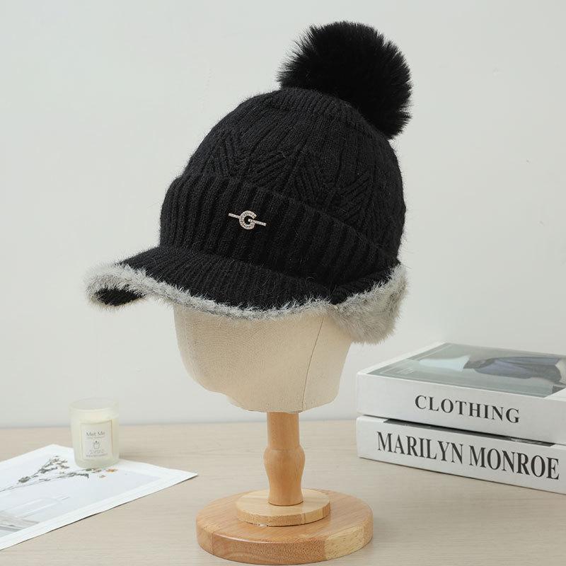 Fleece Warm Cap Ladies Fleece Ear Protector Wool Cap Winter Cycling Windproof Knitted Cap