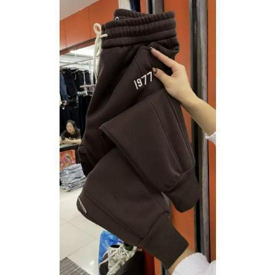 Plush Thickened Women's Soft Versatile Pants - Slimming, Loose, Cotton Casual Sport Pants