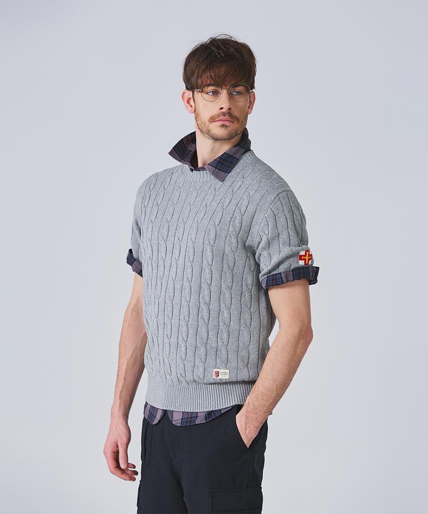 Geonjiulleunseu Cable Short Sleeve Crewneck Knit Collection