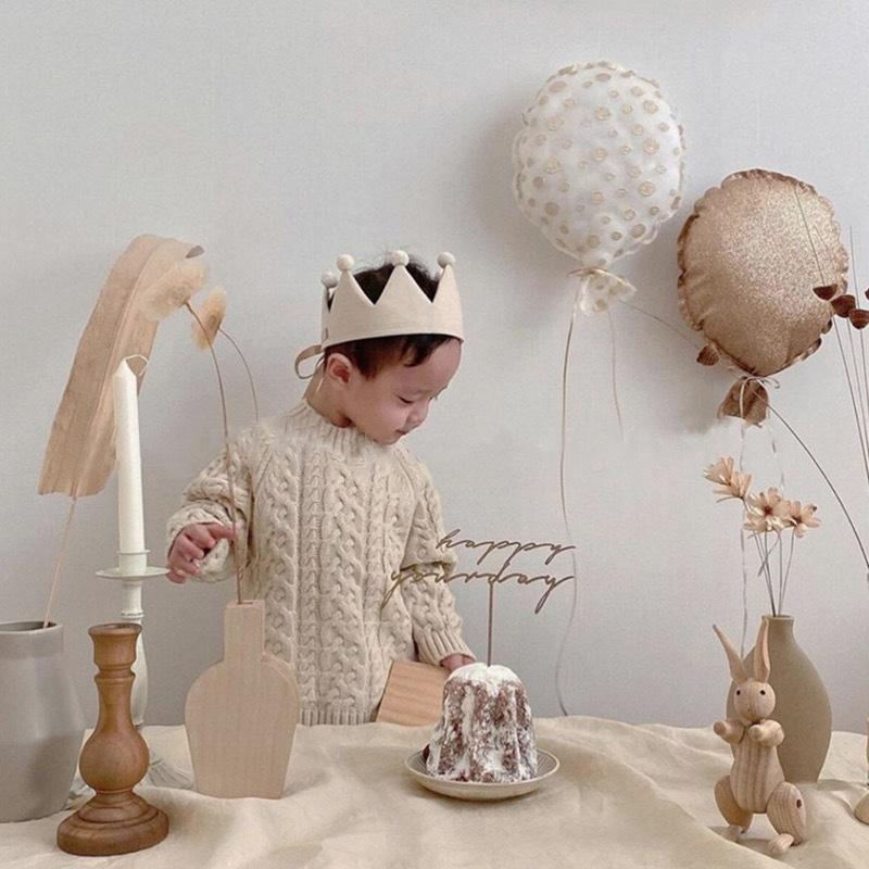 Nordic Minimalist Fabric Balloon Wall Decoration for Children's Room