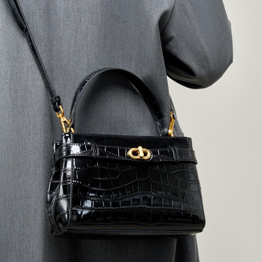 Leather Handbag Crocodile Texture Commuter Shoulder Women's Bag Lock Small Square Bag