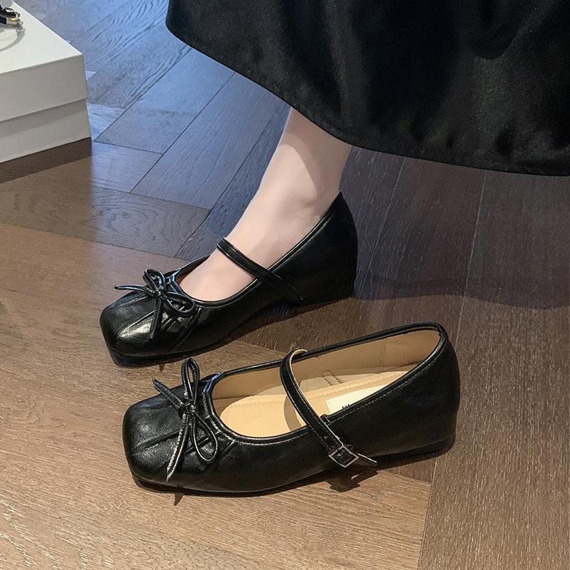 

Inner height increase versatile shallow mouth single shoes women s 2025 spring and summer retro square head bow French one-word buckle Mary Jane shoes 35 чёрный