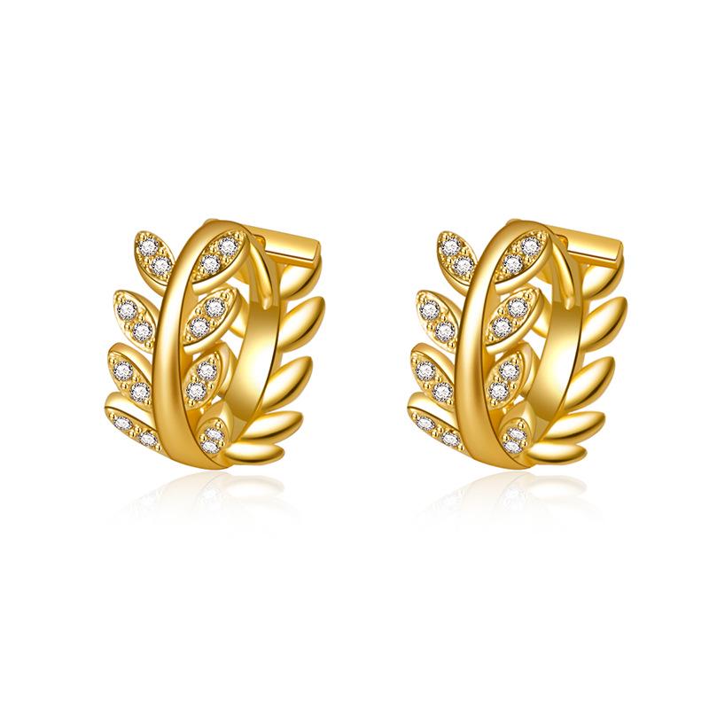 

Gold-Colored Leaf Stud Earrings for Christmas – European and American Style Gift Copper