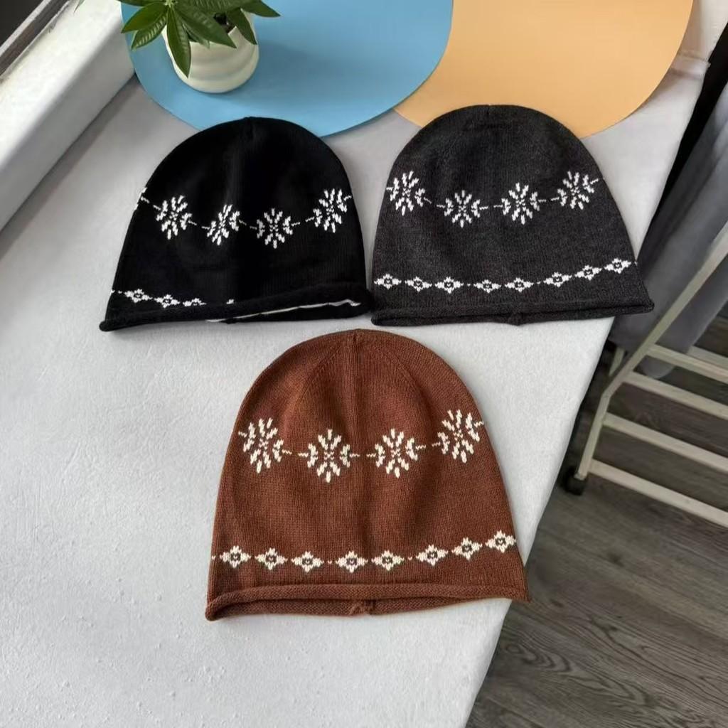 Knitted Beanie Hat For Women With Floral Pattern And Cold Weather Warmth Perfect For Autumn And Winter