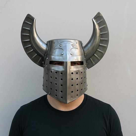 

Medieval Viking Great Helm with Horns Fantasy Warrior Helmet LARP, Cosplay, SCA Armor Steel Crusader Knight Helmet Best Gift for him