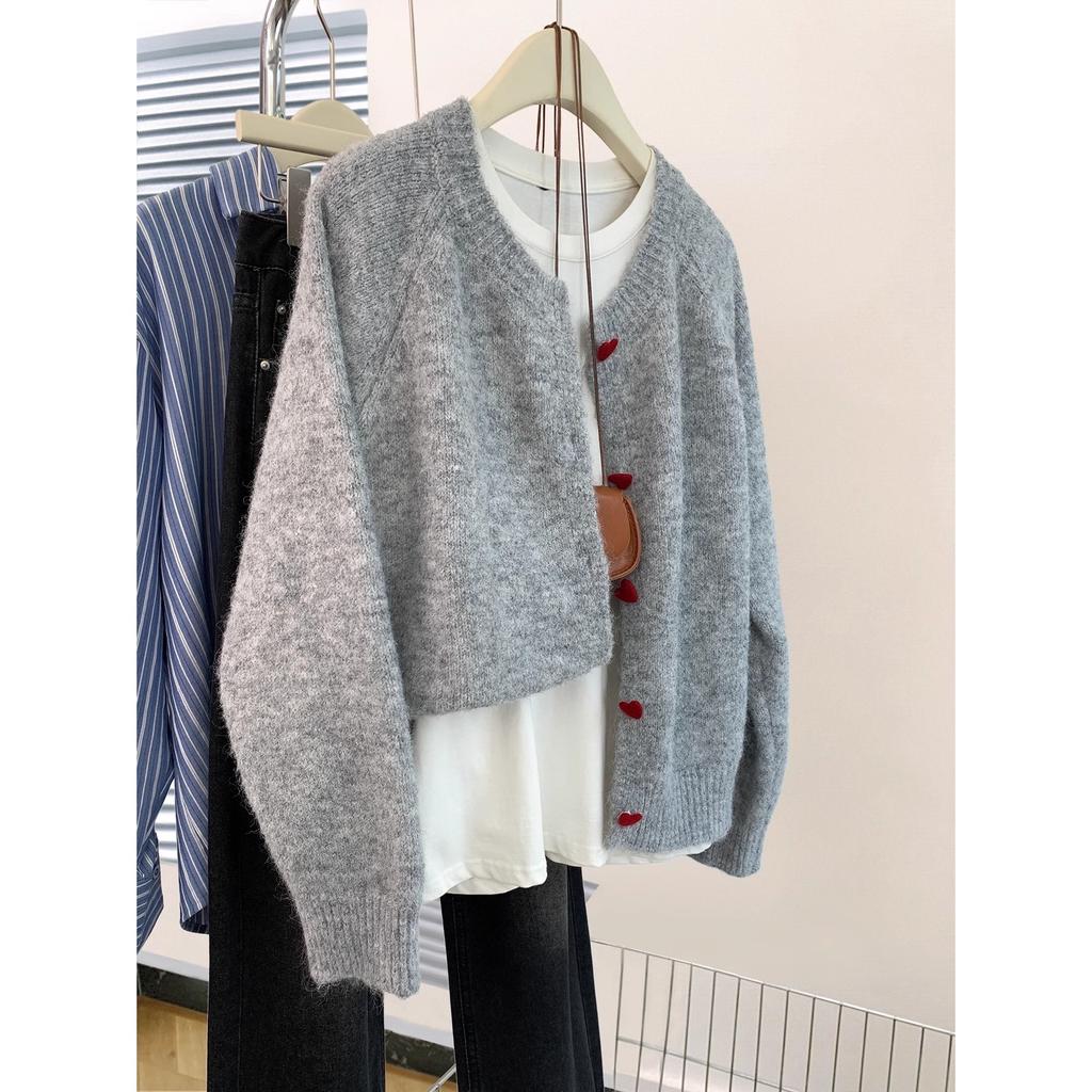 Supply soft waxy knitted cardigan women's love button jacket top autumn and winter casual lazy versatile sweater
