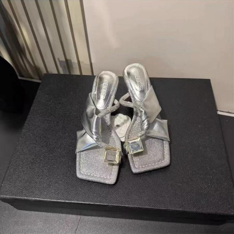 Women Wear Water Diamond Chunk-heeled Shoes Outerwear Sandals Mid-heeled Flip-flops