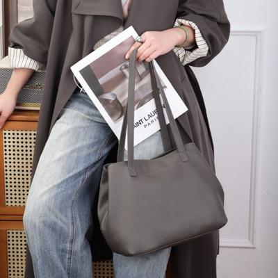 2025 New First-layer Cowhide Natural Drop Shoulder Bag Large-capacity Fashionable Simple Commuting Tote Underarm