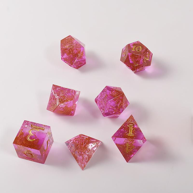 Poppy Drip Resin Dice Set: 7-Piece Polyhedral Silicone Mold for Tabletop Gaming & DIY Keychain