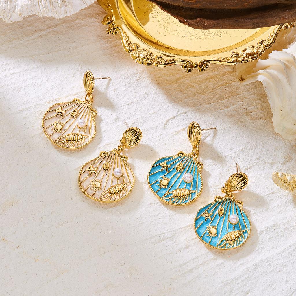 Design Sense Blue Shell Pearl Stud Earrings For Women Exquisite Conch Scallop Crab Pendant Earring Summer Beach Party Jewelry