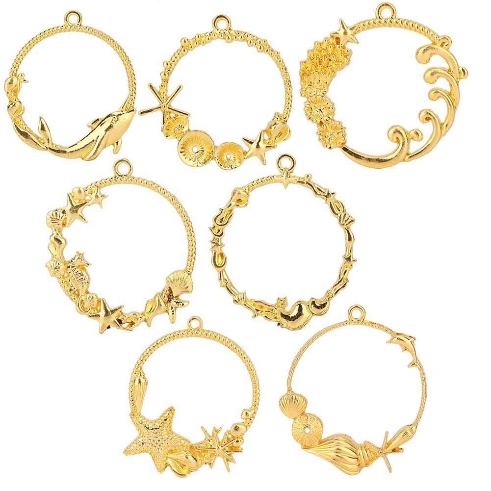 

7pcs Hollow Crafts Pendant Frame Handmade DIY Jewelry Pendant Making Tool (#1)