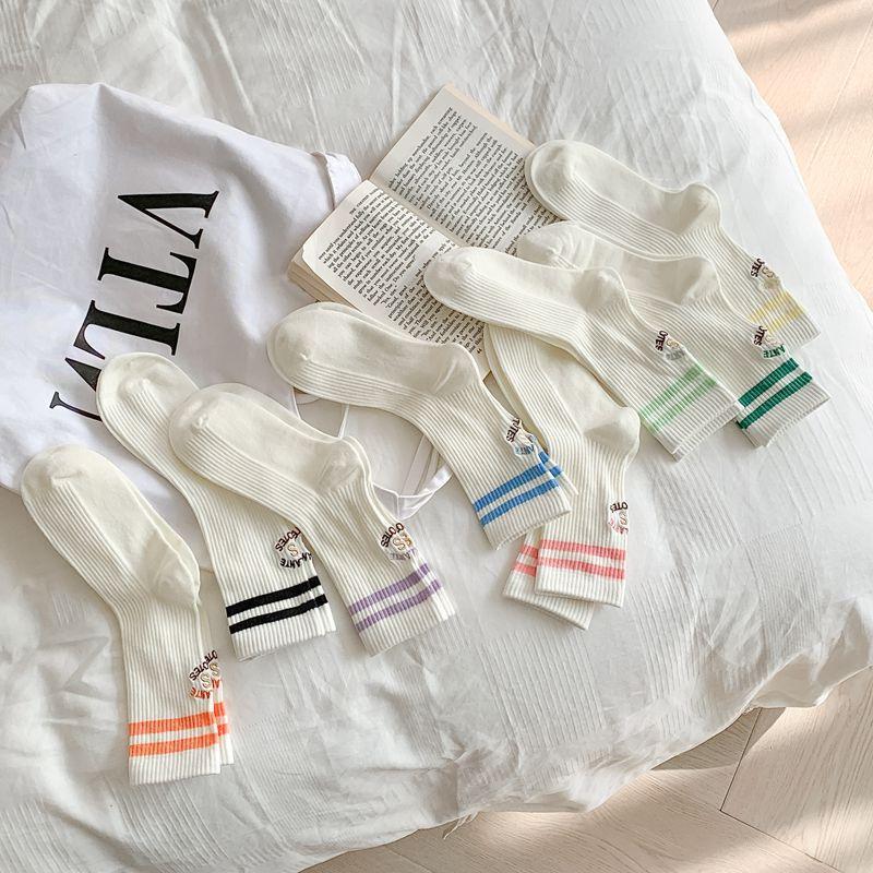 Sokker, vår og sommer Dongdaemun Two Bars Broderte stripete hvite sportssokker, allsidige damesokker