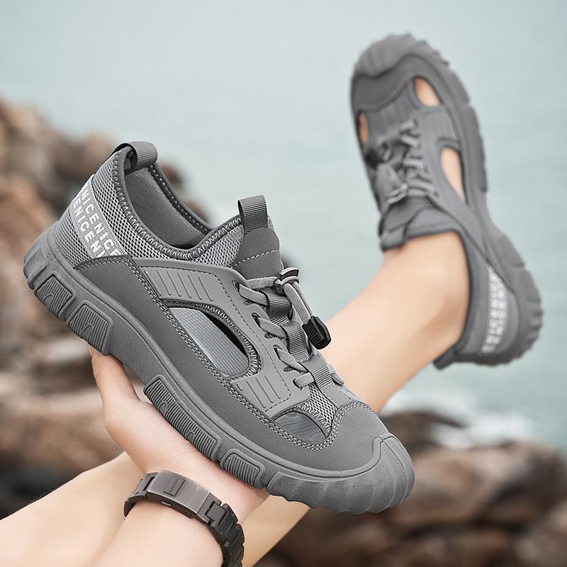 2025 Summer Man Sandals Mesh Perforated Breathable Outdoor Anti Slip Beach Thick Soled Lazy Fashion Casual Sandals for Men