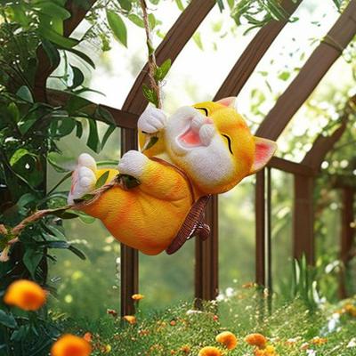 Kompaktiškas sodo papuošalas su kabančio gyvūno dizainu, lauko figūrėlė iš dervos