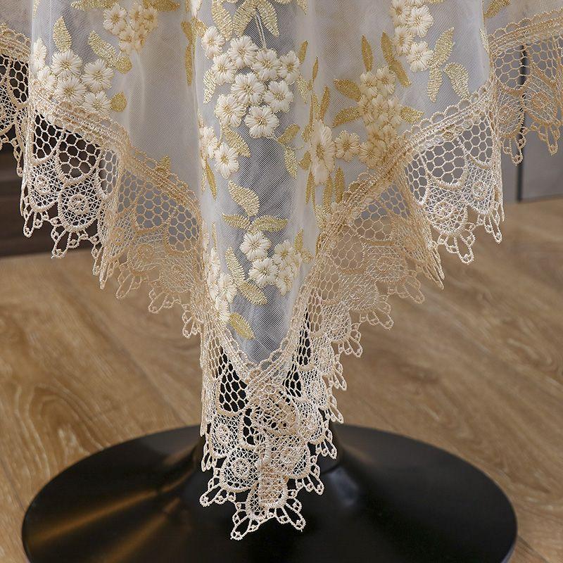 Elegante weiße Tischdecke aus Spitze im französischen Stil mit Blumenmuster - Polyester, rechteckig, handgefertigtes Webdesign für romantische Tischdekoration, Hochzeit