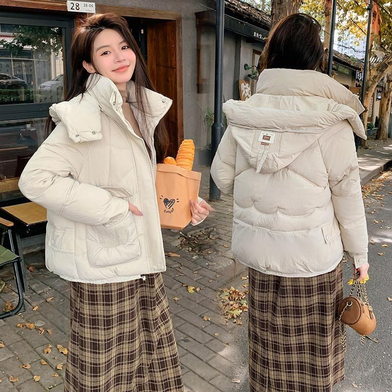 Short hooded fashion and versatile down padded jacket women's winter 2025 new student bread cotton jacket