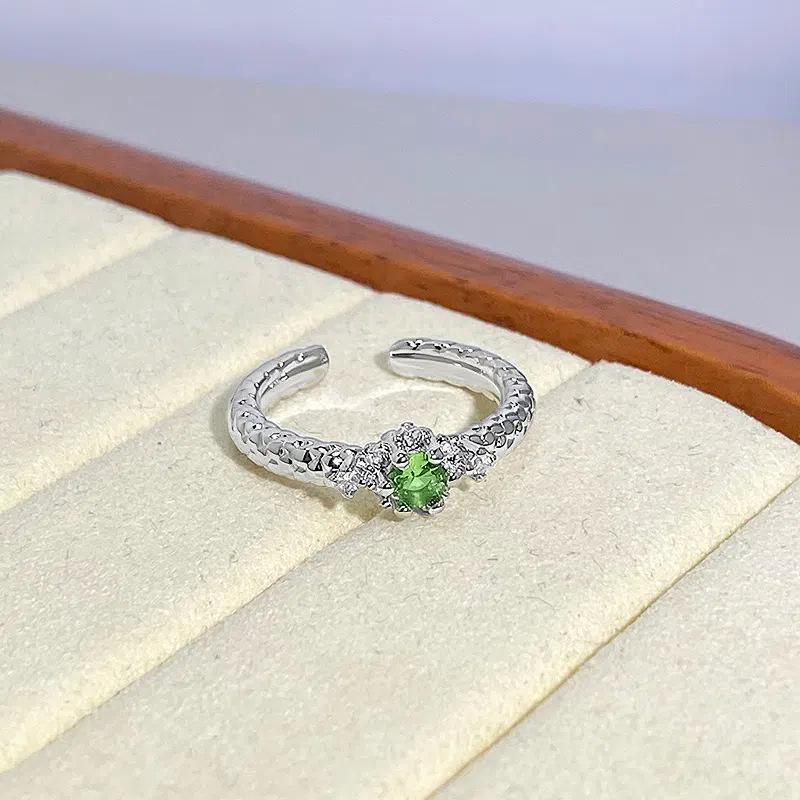 Klein Frisch Sommer Kühle Gefühl Grün Zir*****Stift Ringlicht Luxus Hoher Sinn Temperament Stapeln Tragen Nischenring Frau