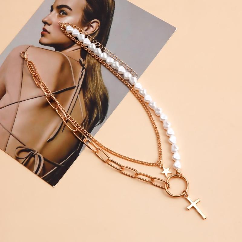 Vintage Pearl Choker Necklace for Women Gothic Layered Splicing Clavicle Chain