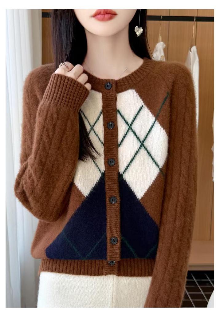 Diamond Pattern 100% Pure Wool Retro Knit Cardigan for Women - Warm, Soft, Skin-friendly, Versatile for Autumn and Winter