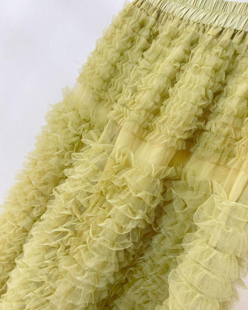 Sweet Apricot Embroidered Mesh Ruffle Midi Skirt - Fluffy, Layered and Versatile for Autumn/Winter
