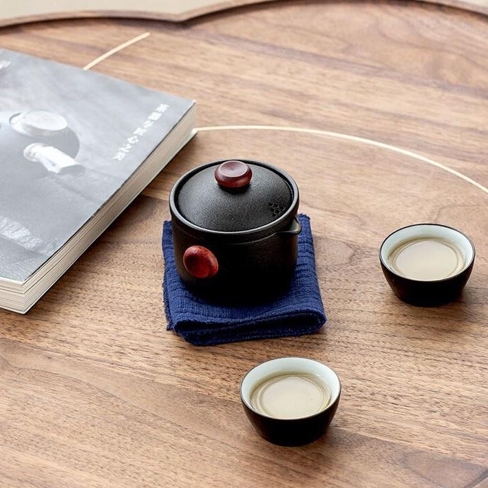 Black Ceramic Quick Tea Set One Pot Two Cups Kung Fu Tea Set Portable Ceramic Tea Set