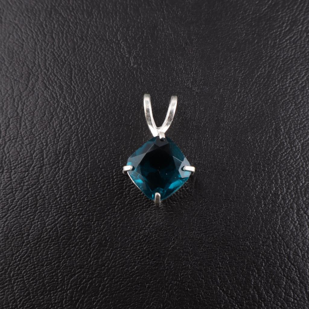 Apatite Gemstone 925 Sterling Silver Jewelry Handcrafted Pendant 0.93'' For Gift PP-62-4
