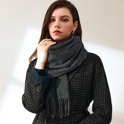 Koreanische Version des Herbst- und Winter-Spleißschals aus Kunstkaschmir, japanischer Harajuku-Wind, langer Dual-Use-Schal, Quaste, verdickter warmer Schal