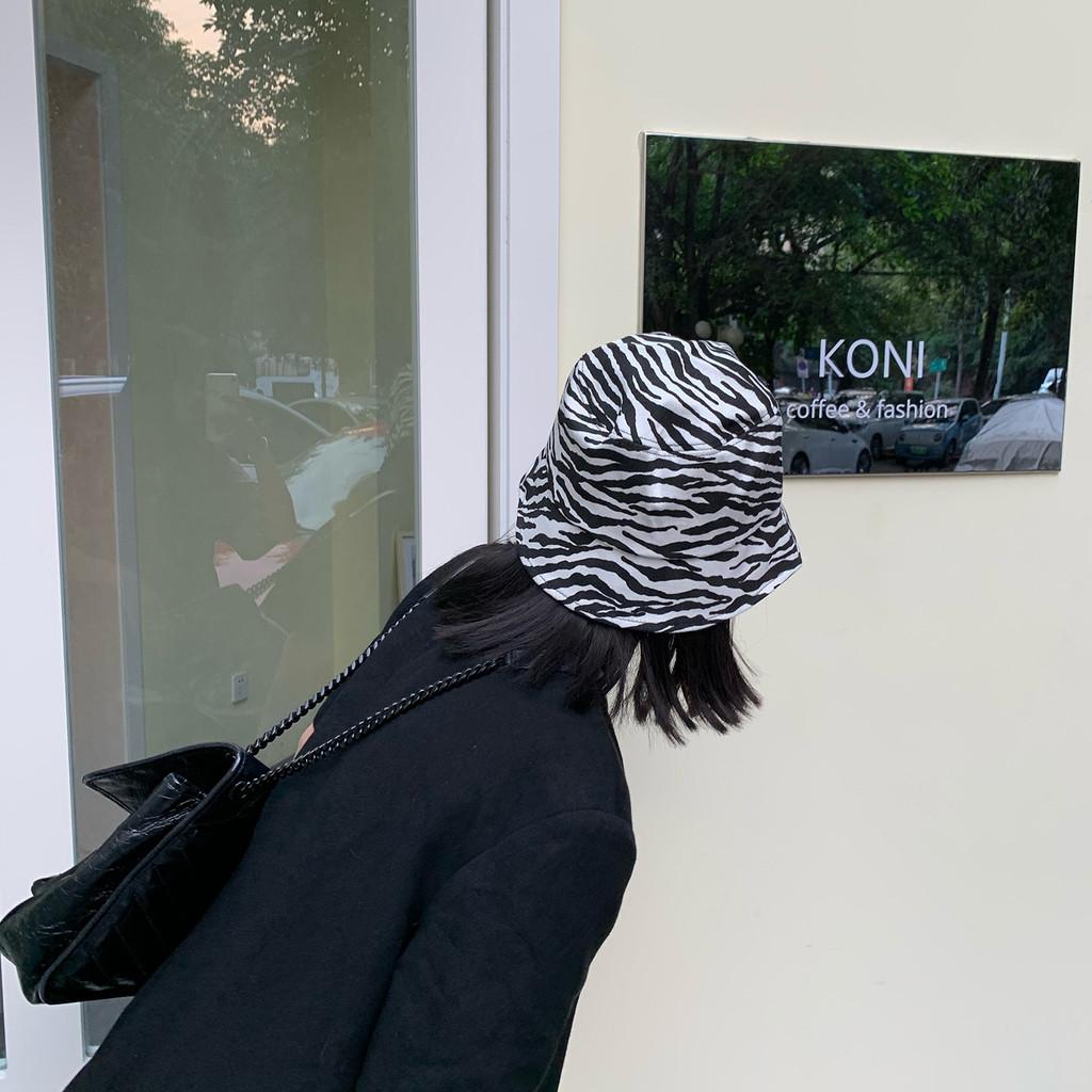 Fashionable Zebra Pattern Bucket Hat For Women Breathable Cotton Sun Hat Protection