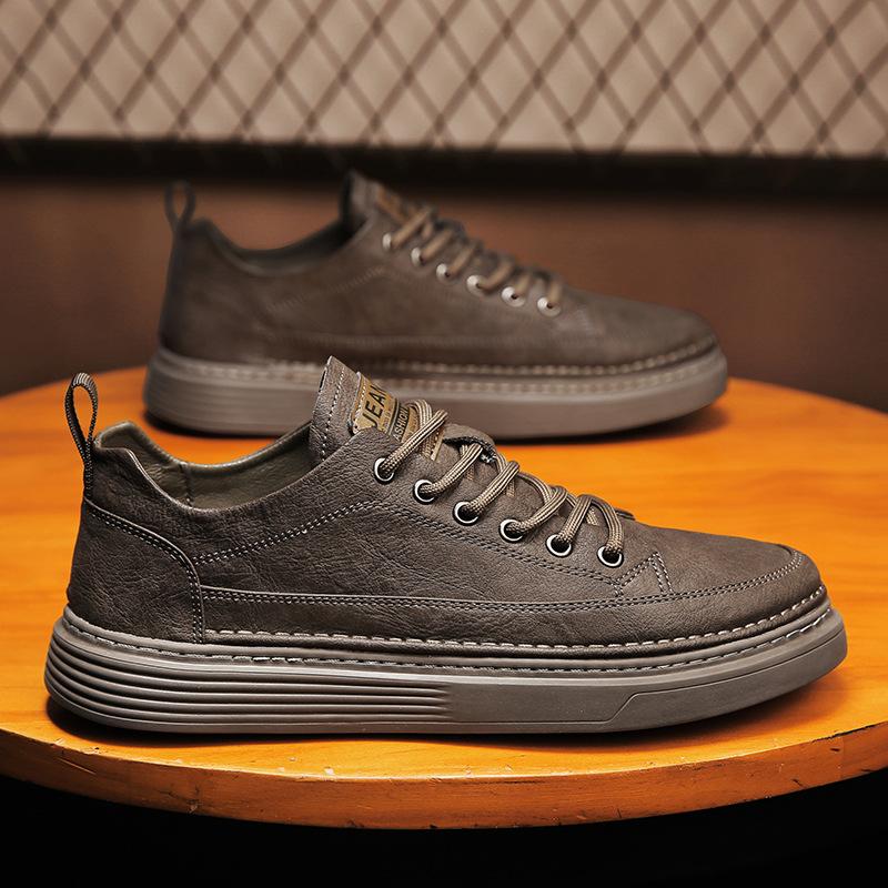 Board-Schuhe Außenleder Oberfläche Lässig Weiche Sohle Rutschfest Sport-Lederschuhe Student