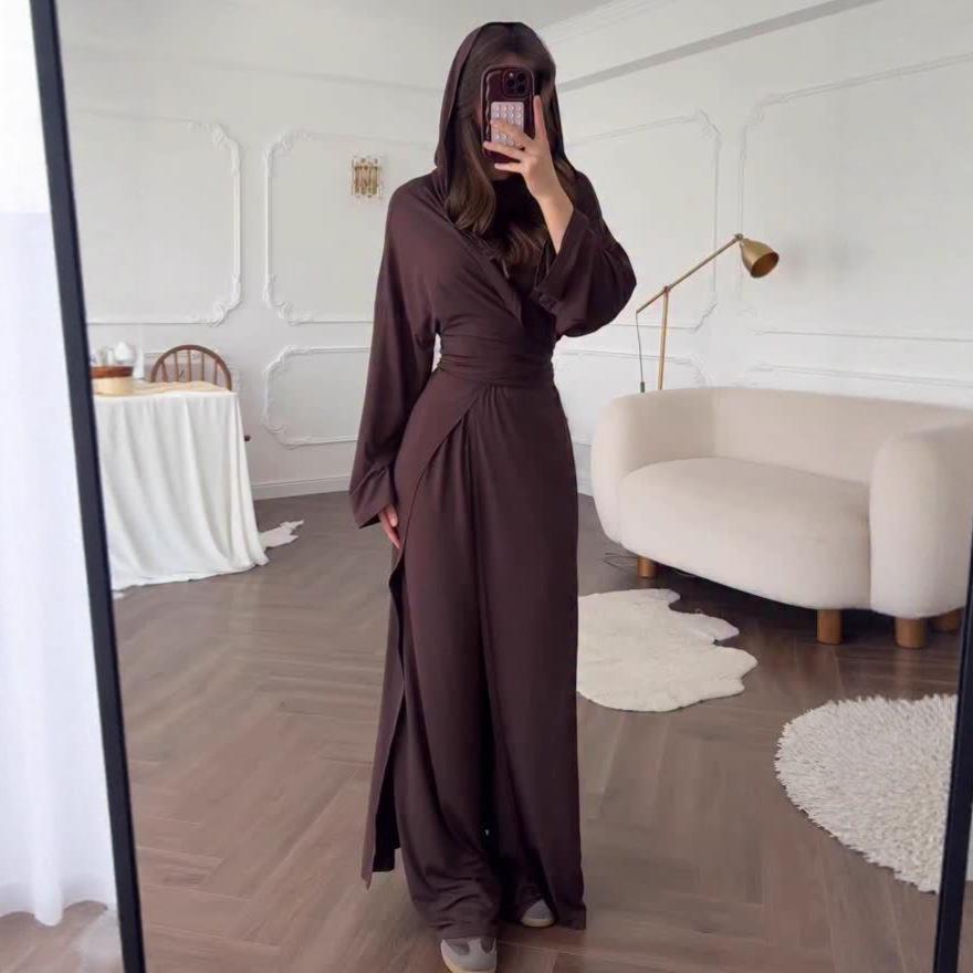 

2025 Autumn Euro-American Casual Hooded Slit Outerwear Set: Short Sleeves & Long Pants Large