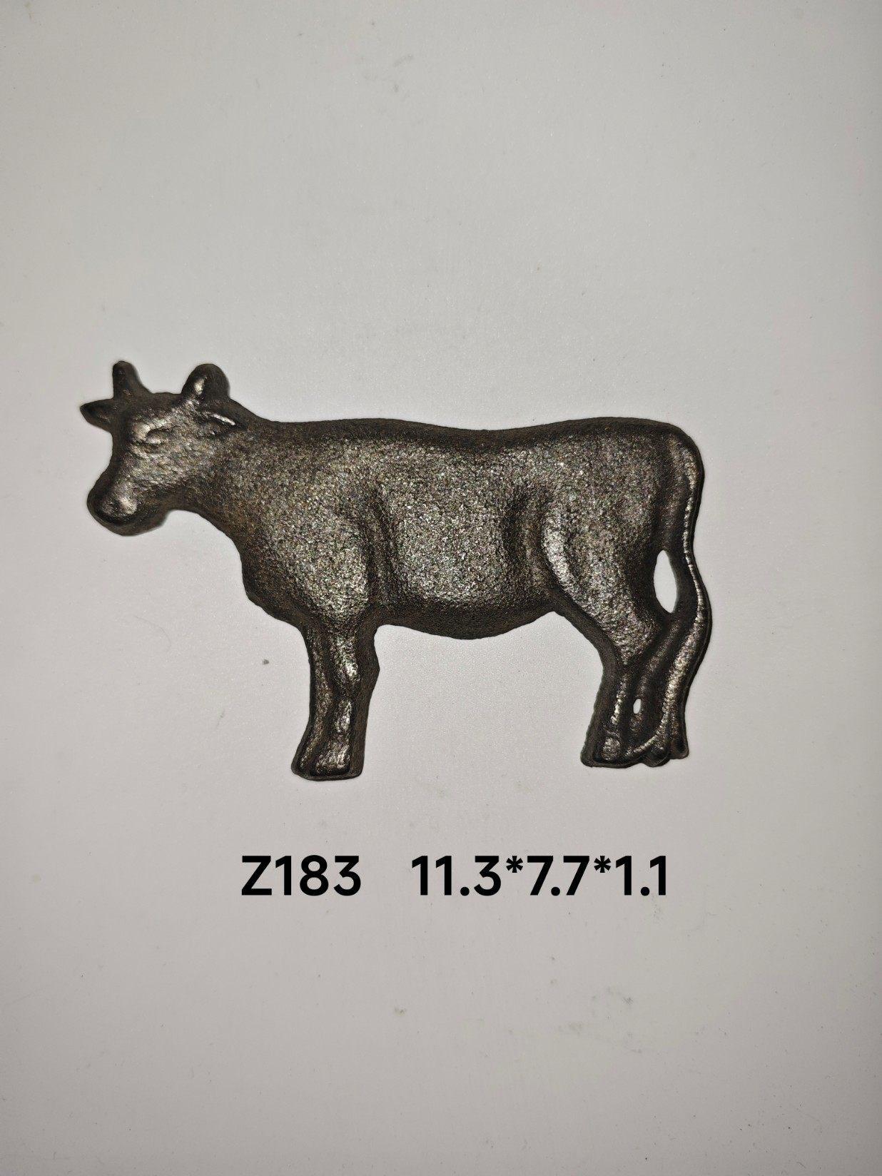 Cow Cast Iron European Badge, Pure Gold Blister Pack for Indoor/Outdoor Use Other золотой/чистый