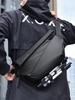 Leichte wasserdichte Crossbody-Tasche für Herren mit Magnetschnalle – Großes Fassungsvermögen, ideal für Reisen und den täglichen Weg zur Arbeit.
